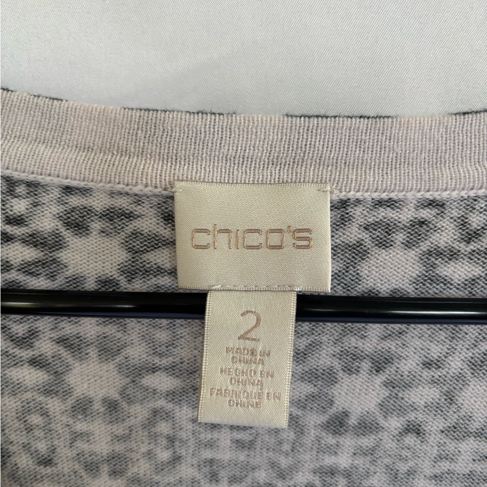 Chico’s Floral Red Black White sweater Cardigan 2 - Picture 2 of 7